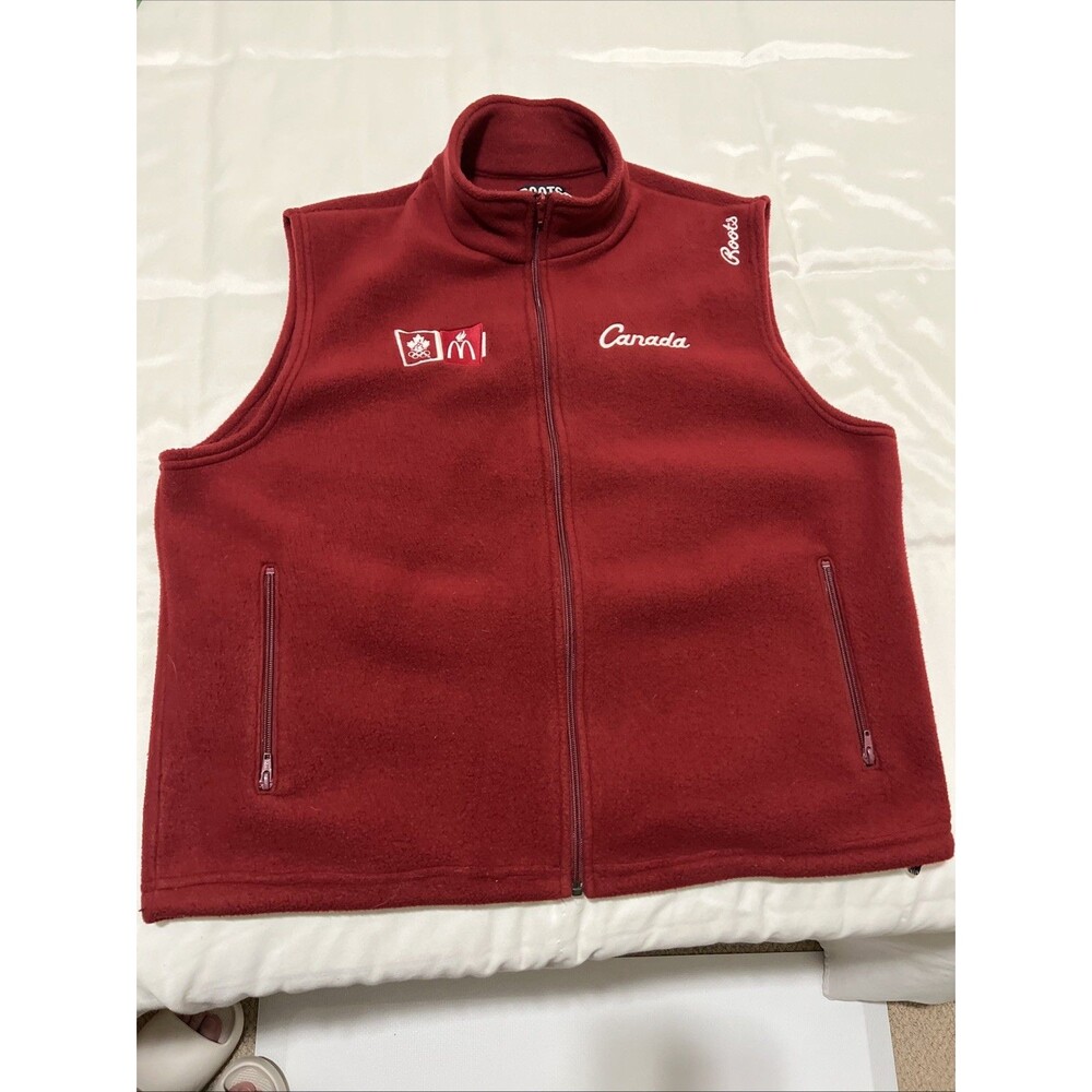 Official Roots Team Canada 2002 Salt Lake Olympics Red Fleece Vest Mens XL Zip